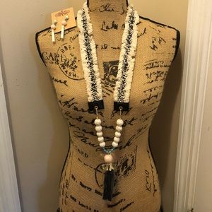 Plunder January Plunder Posse Set